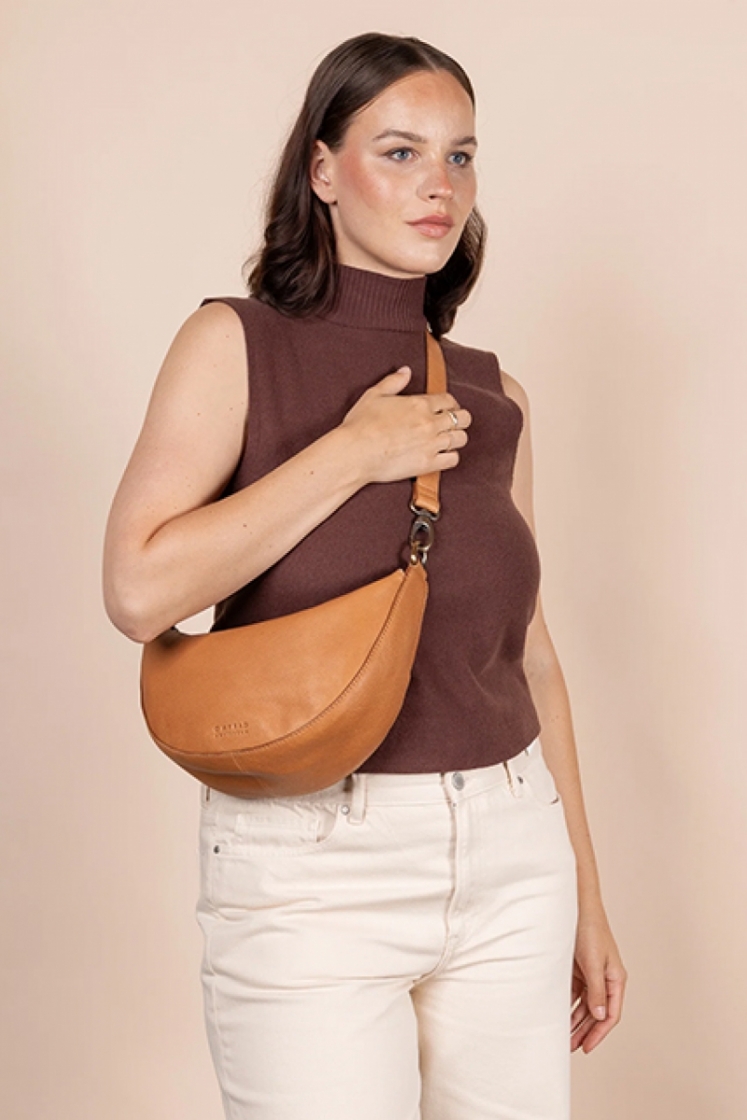 Leo Soft Grain Leather Wild Oak