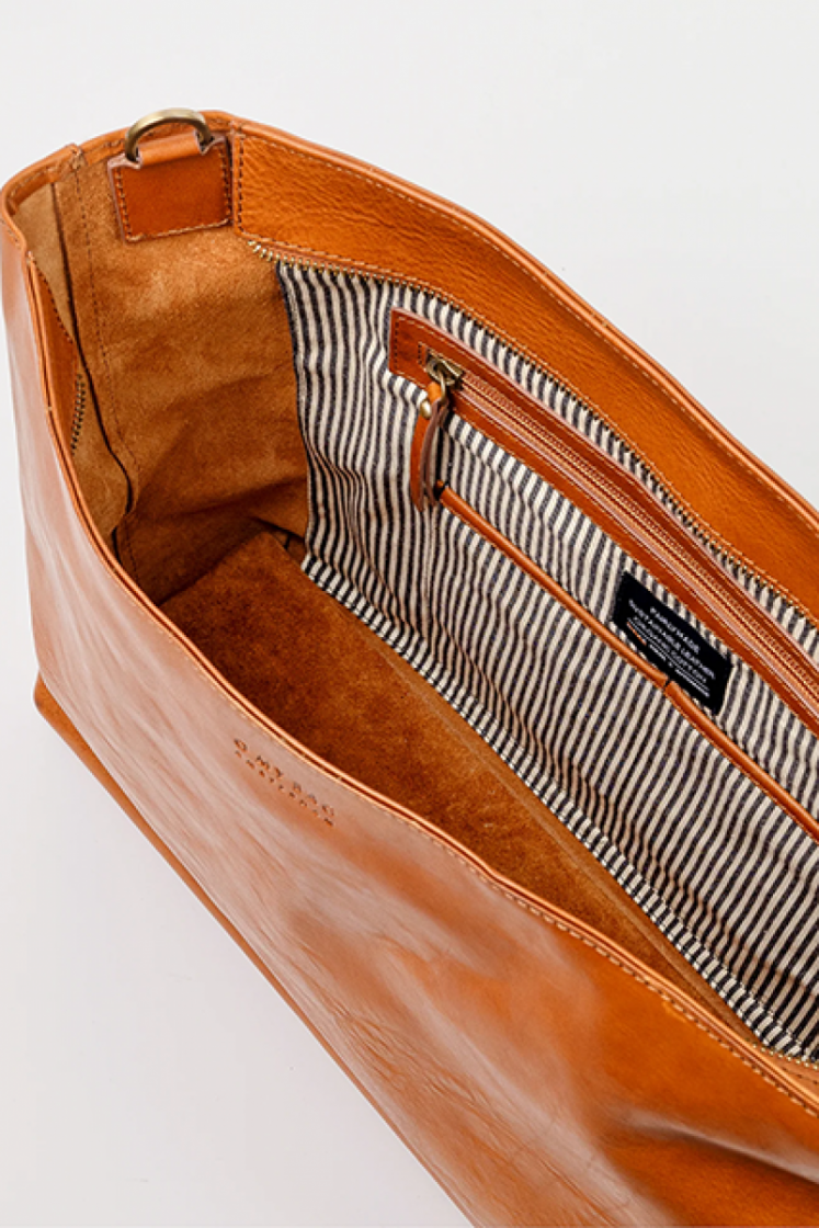 Olivia Stromboli leather Cognac
