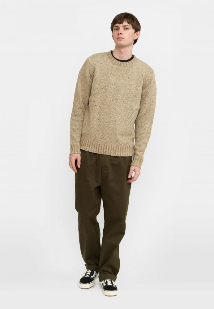 Knit sweater off-white
