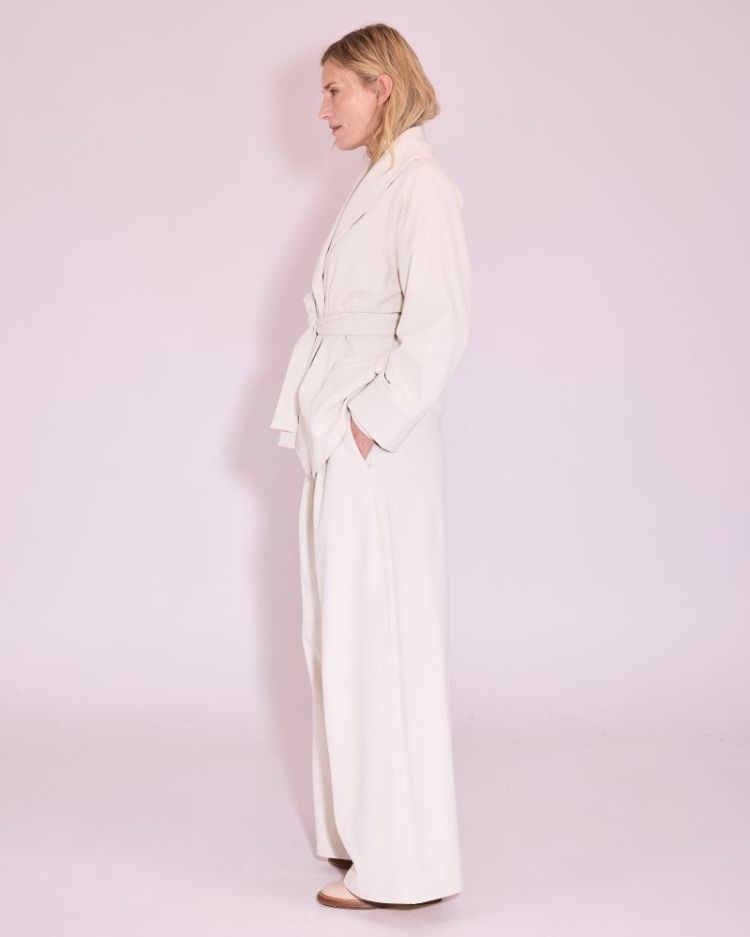 JOANNA 032-Chalk White