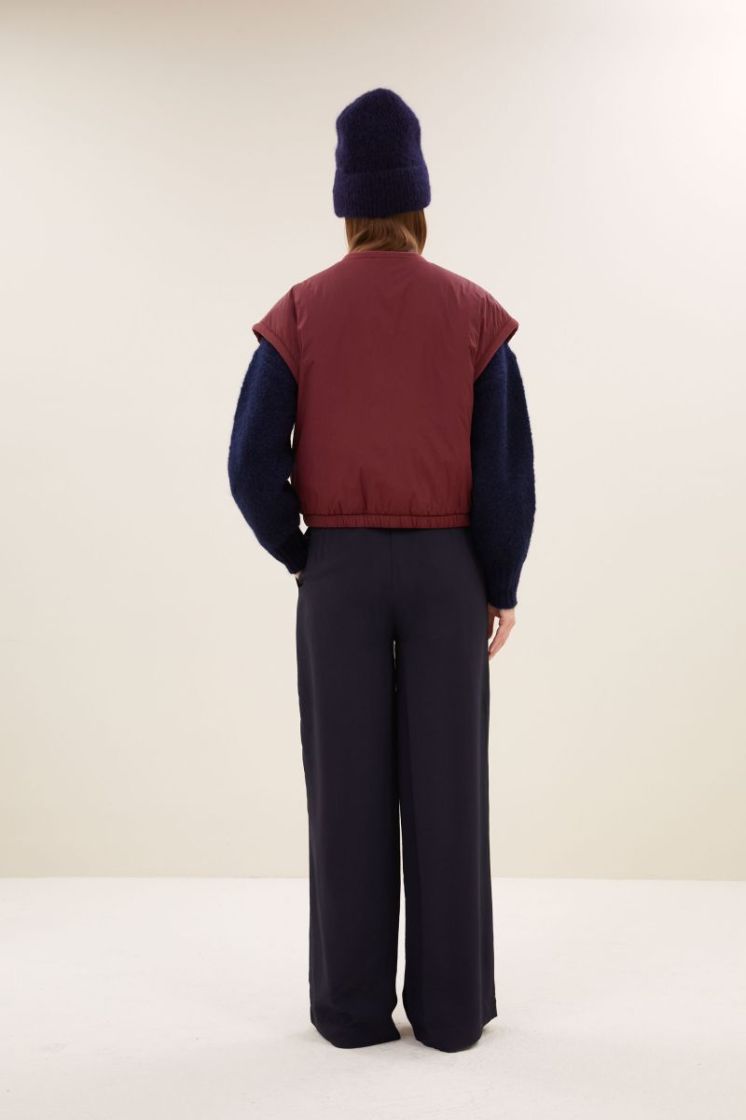 Gio Sleeveless jacket 325-Wine