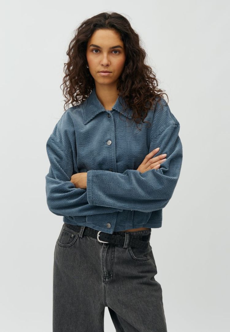 Gevina-M, Cordilla B80-Blue Mirage