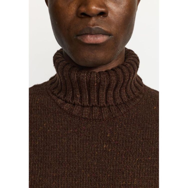High-Neck Sweater Darkbrown